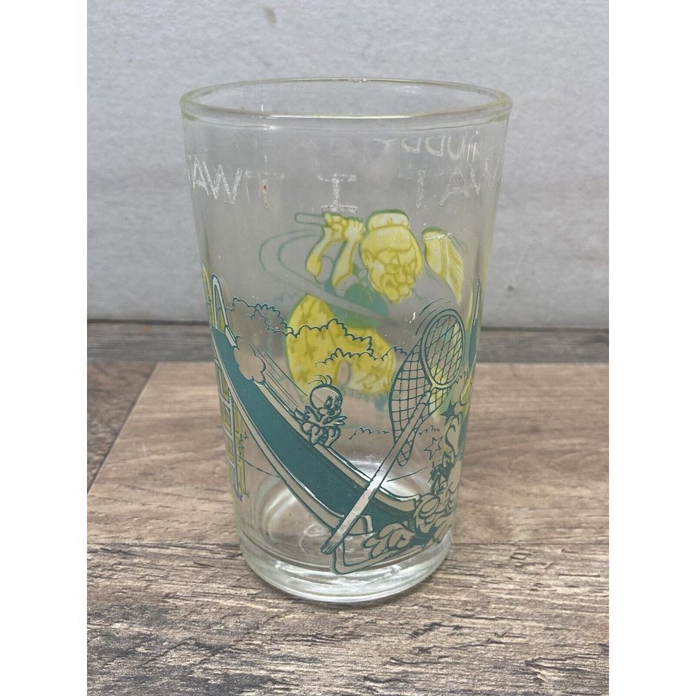 Warner Bros "I Tawt I Taw a‎ Puddy Tat" Tweety Bird Glass Cartoon 1974 FADED